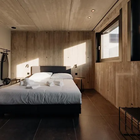 Coliving - Bord De Meuse - L'echappee Mosane Hotel