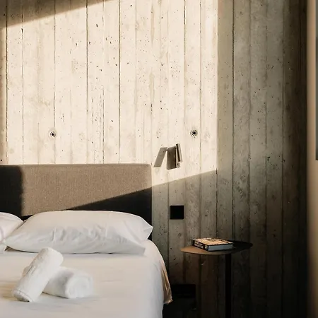 Coliving - Bord De Meuse - L'echappee Mosane Hotel *