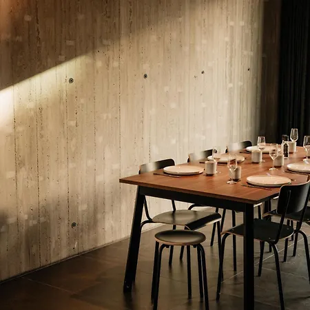Hotel Coliving - Bord De Meuse - L'echappee Mosane