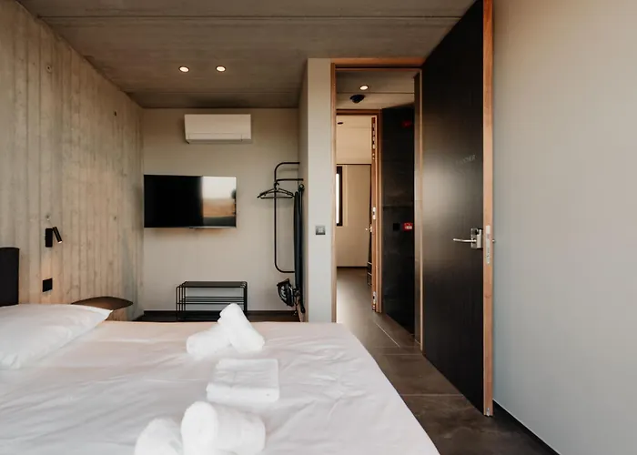 Coliving - Bord De Meuse - L'echappee Mosane Hotel