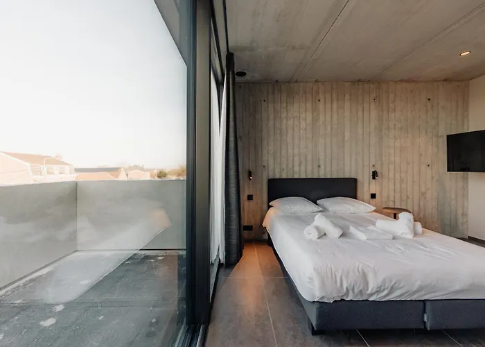 Hotel Coliving - Bord De Meuse - L'echappee Mosane Oupeye