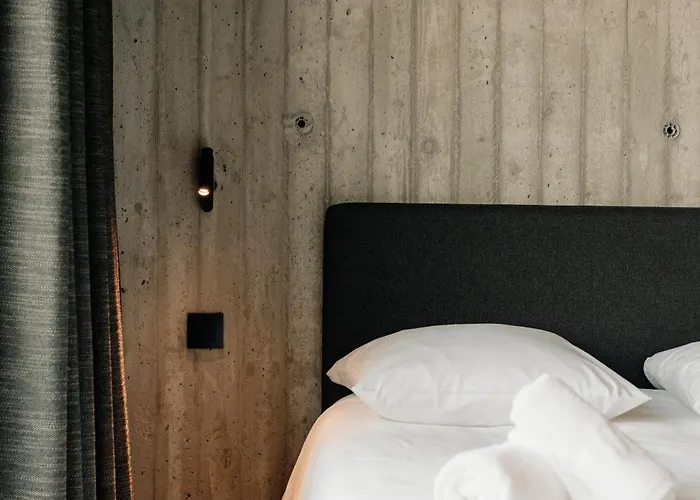 Coliving - Bord De Meuse - L'échappée Mosane Hotel