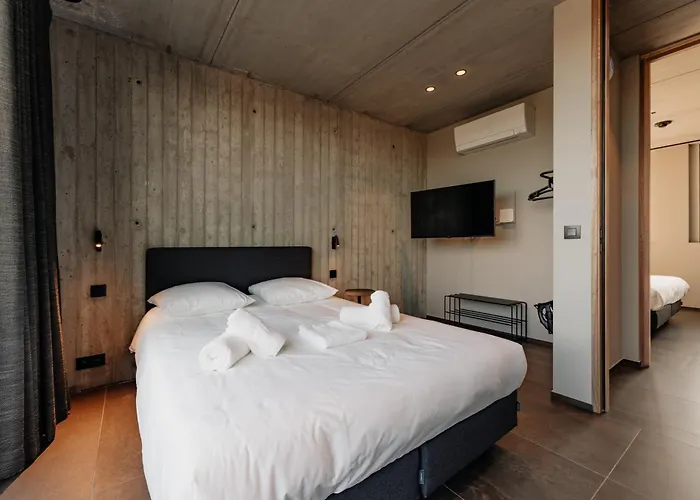 Hotel Coliving - Bord De Meuse - L'échappée Mosane Oupeye