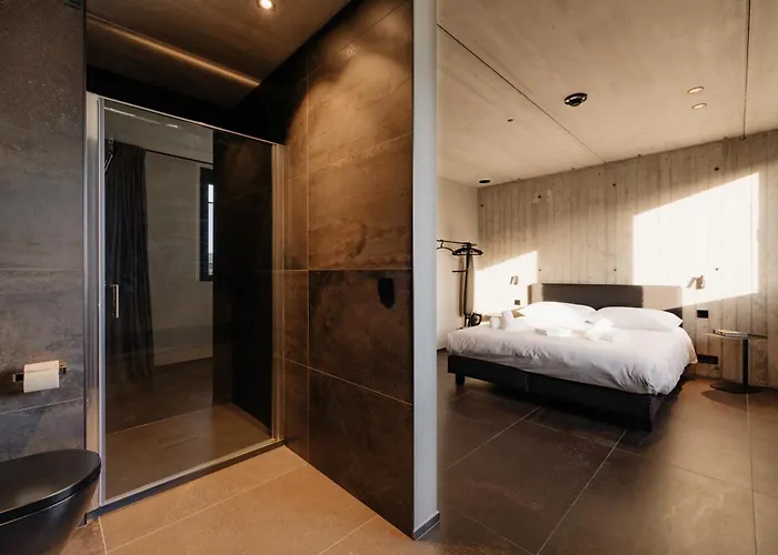 Coliving - Bord De Meuse - L'echappee Mosane Hotel Oupeye