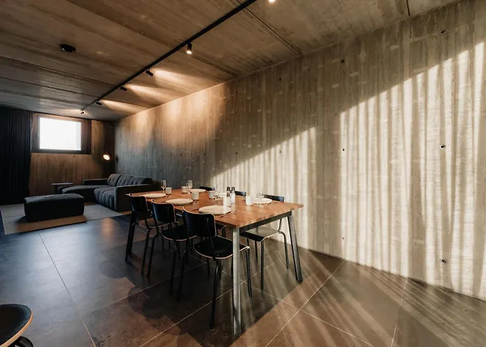 Coliving - Bord De Meuse - L'échappée Mosane Hotel *